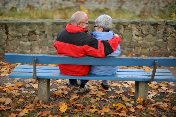 Forsking viser at mentale, fysiske og sosiale aktivitetar kan minske risikoen for demens med heile 40 prosent. Foto: Gorm Kallestad / NTB / NPK