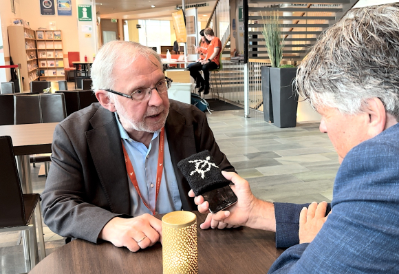 Harald Stanghelle intervjua av NPK-sjefredaktør Jan Inge Fardal i Arendal. Foto: Fretta/ Magne Otterdal