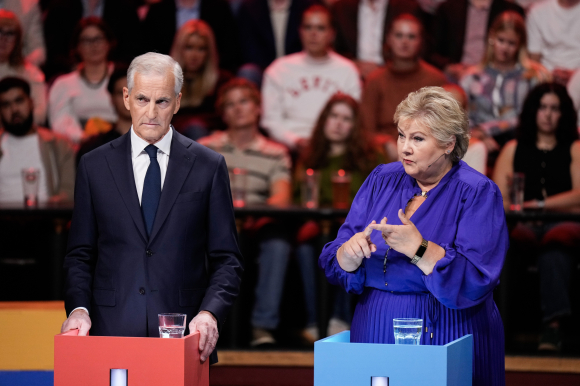 Klimaforskar Elin Lerum Boasson meiner styringspartia Ap med Jonas Gahr Støre og Høgre med Erna Solberg er redde for å dra fram klima i valkampen. Foto: Ole Martin Wold / NTB/ NPK